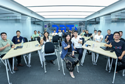 初创企业出海，第一支海外团队怎么搭？